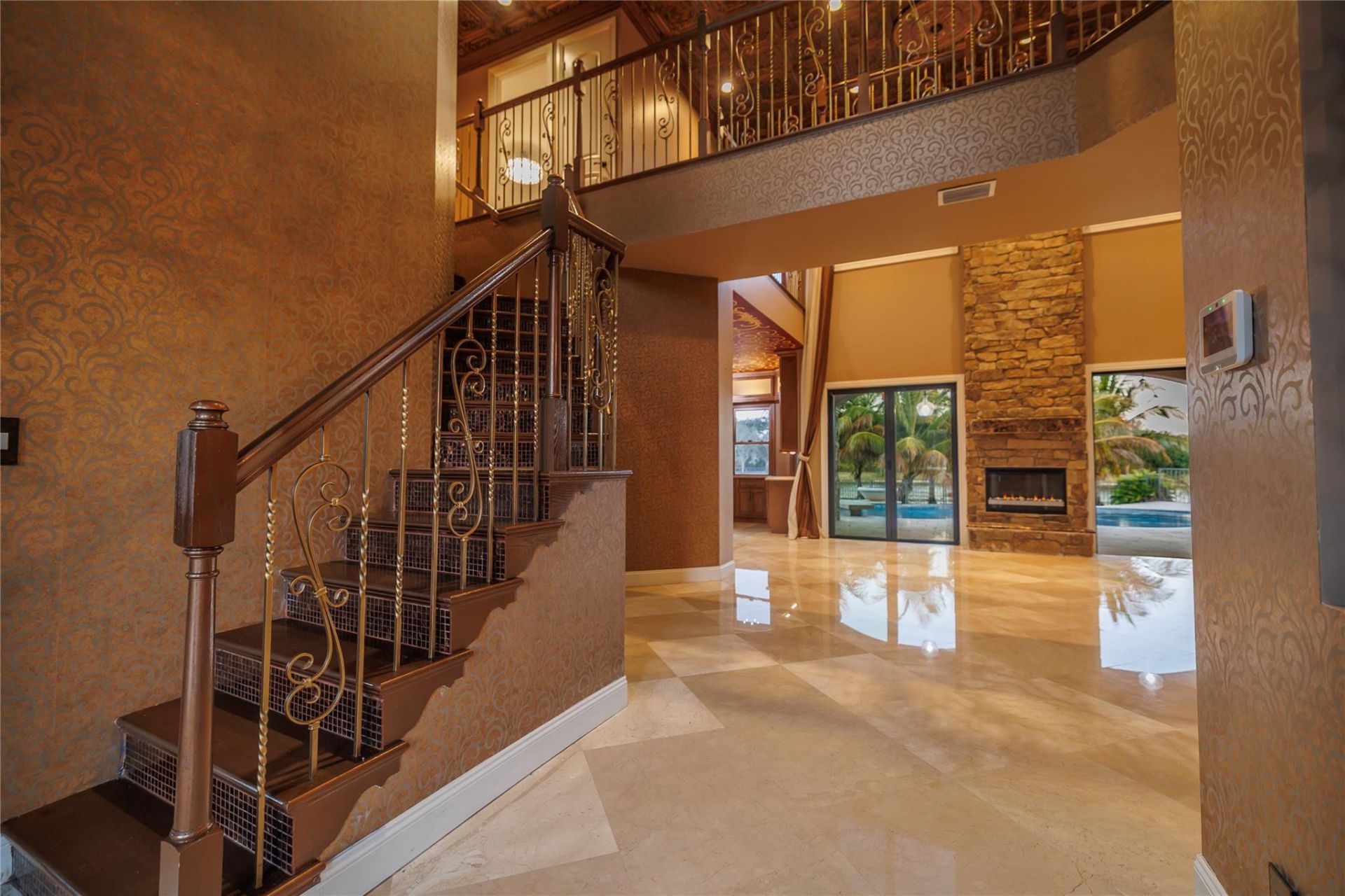 5660 Lago Del Sol Drive, Lake Worth, FL 33449 Photo
