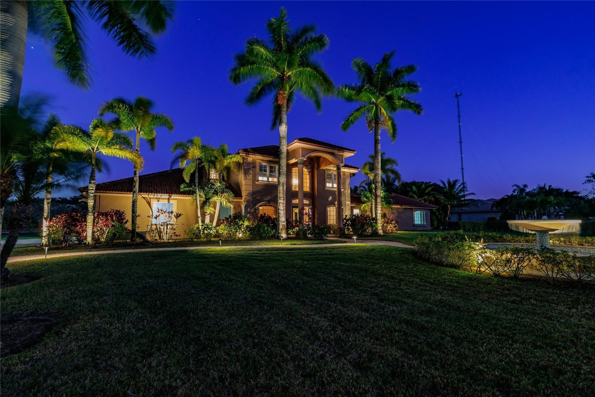 5660 Lago Del Sol Drive, Lake Worth, FL 33449 Photo