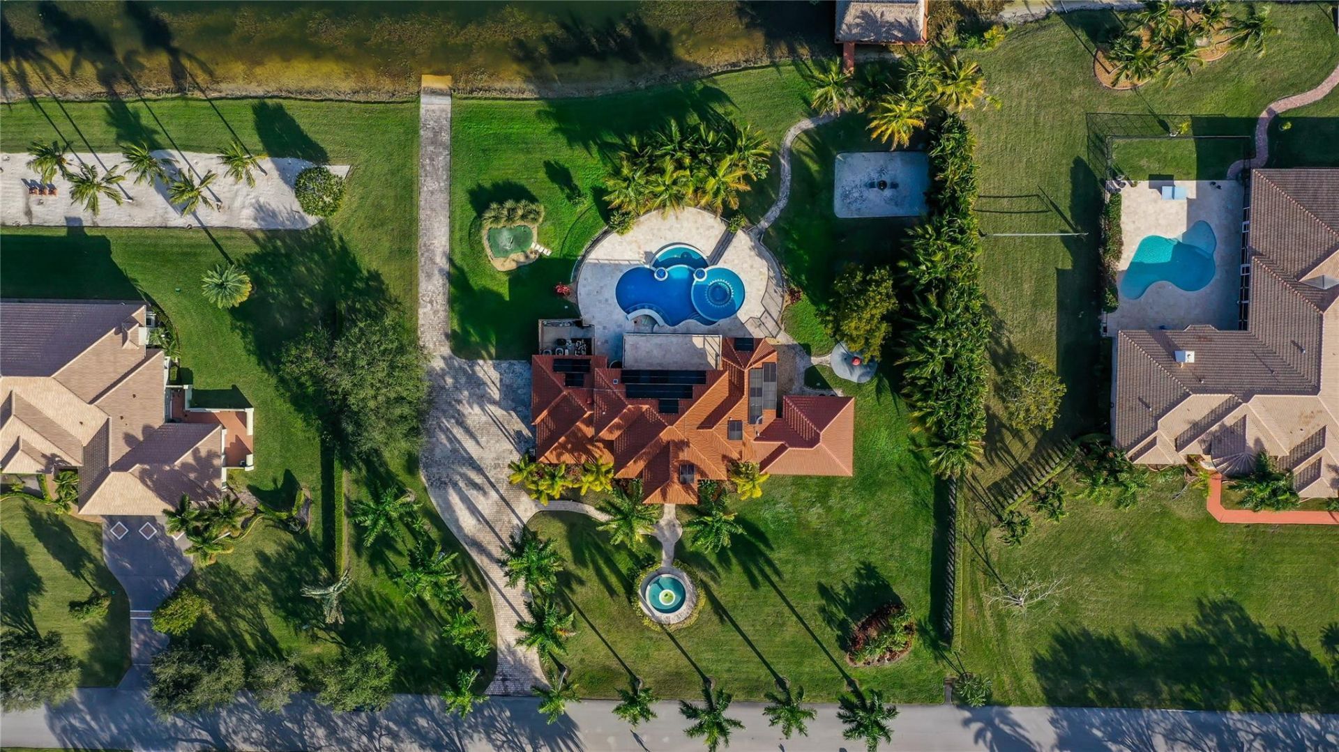 5660 Lago Del Sol Drive, Lake Worth, FL 33449 Photo