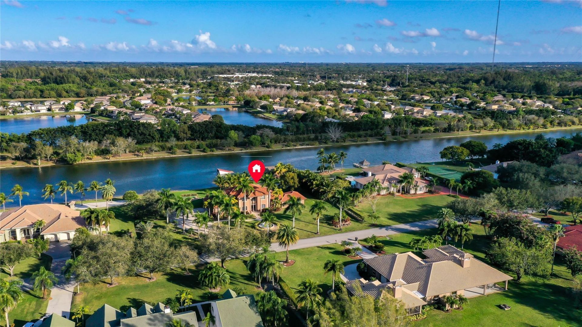 5660 Lago Del Sol Drive, Lake Worth, FL 33449 Photo