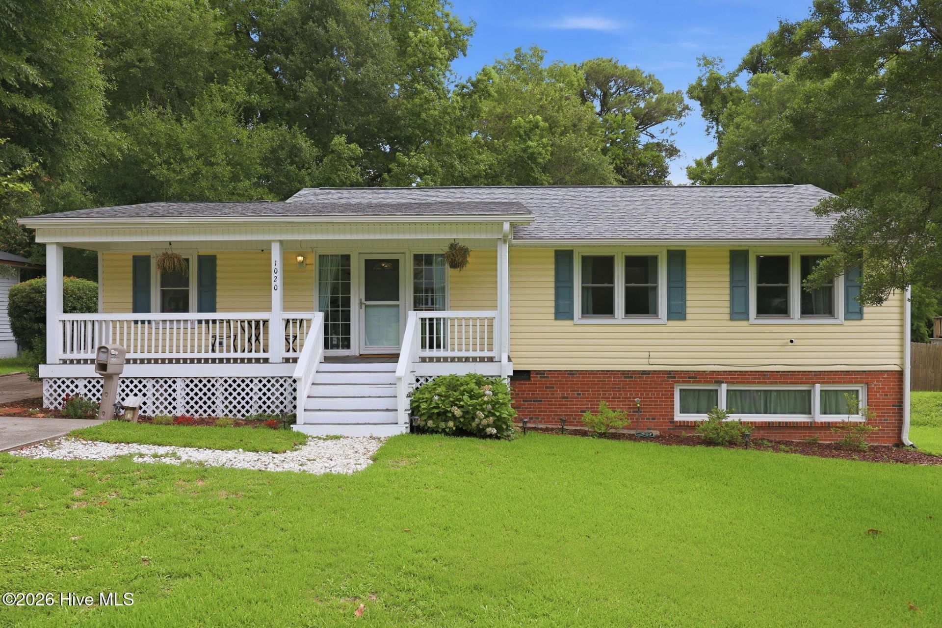 1020 River Street, Jacksonville, NC 28540 Main Photo