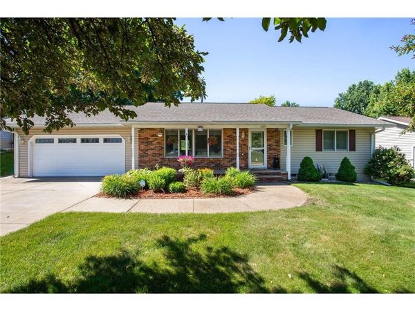 1126 E Division Street, River Falls, WI 54022