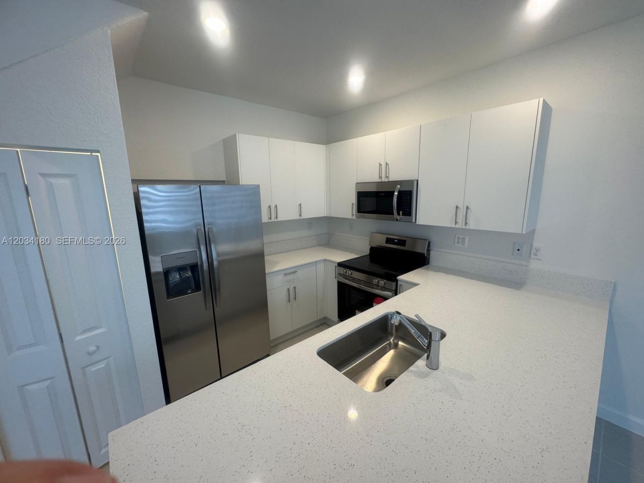 705 SE 13th St Cir , Unit 705, Homestead, FL 33034 Photo