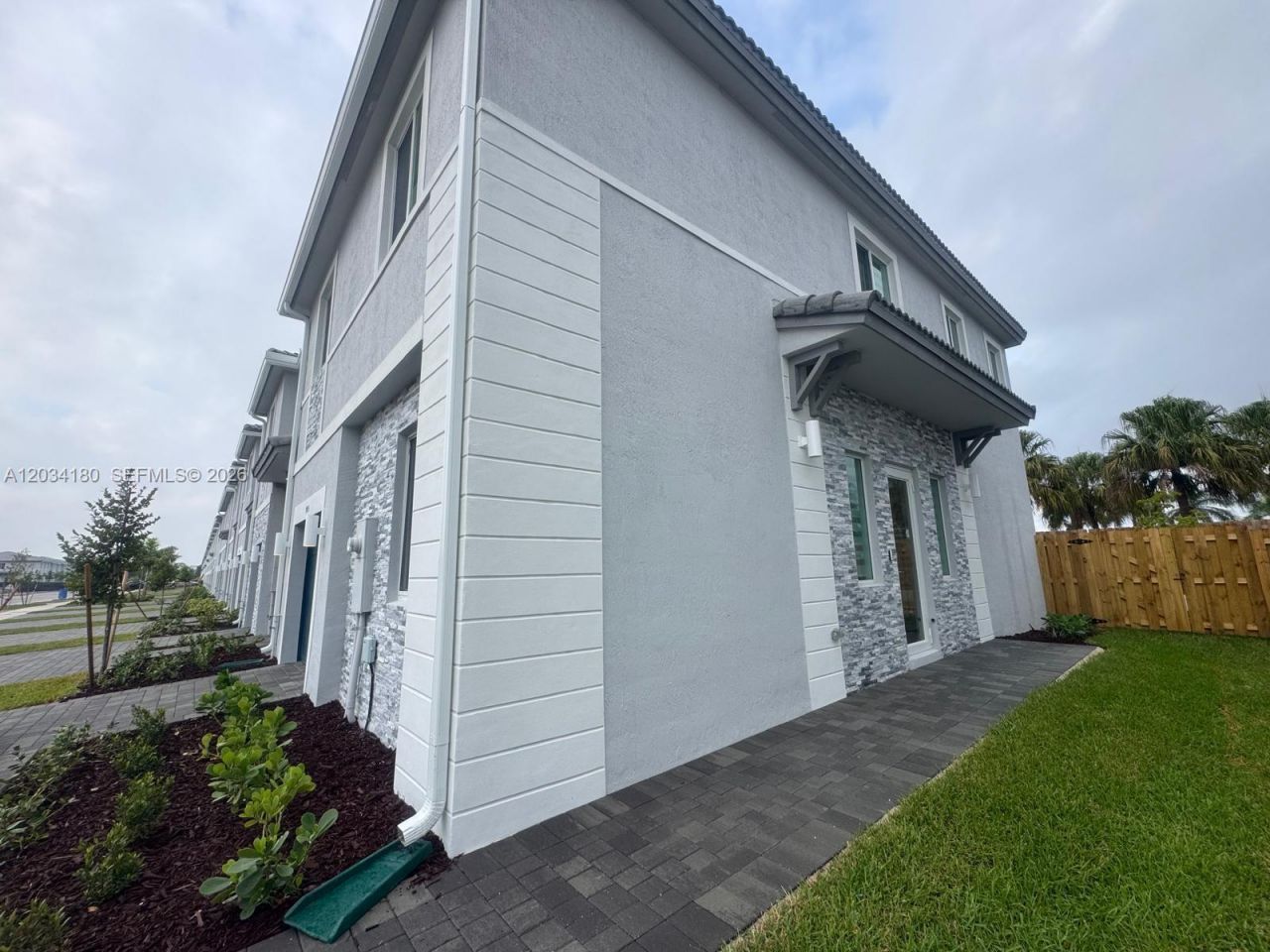 705 SE 13th St Cir , Unit 705, Homestead, FL 33034 Photo
