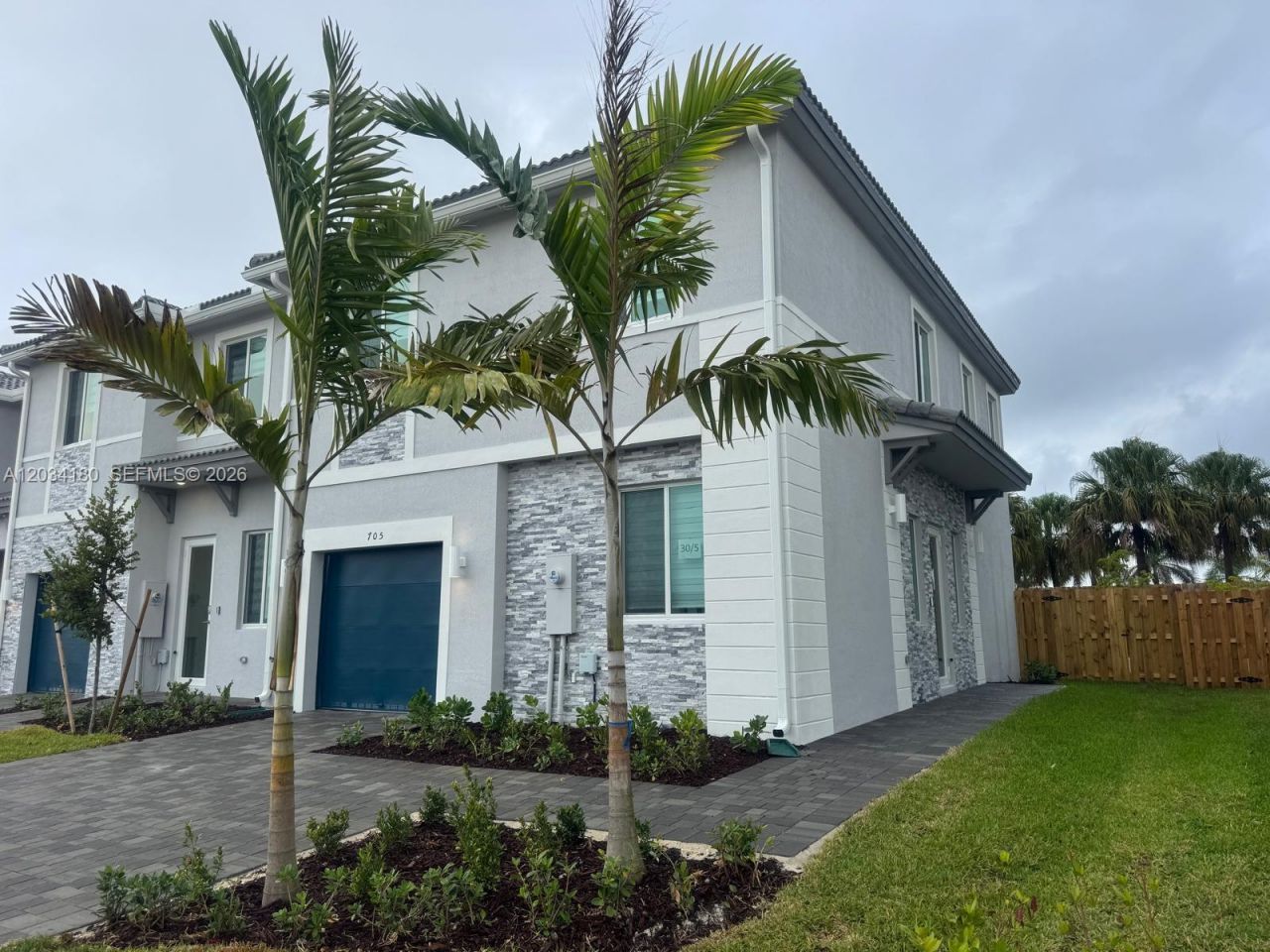 705 SE 13th St Cir , Unit 705, Homestead, FL 33034 Photo