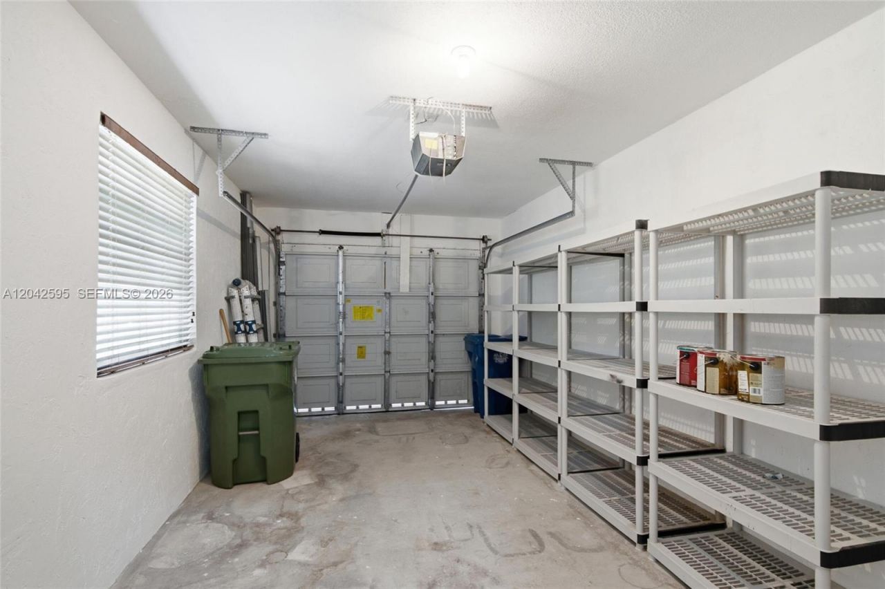 4114 Sapphire St , Weston, FL 33331 Photo