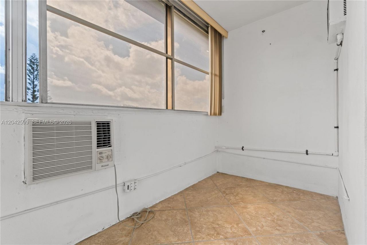 237 Camden J , Unit 237, West Palm Beach, FL 33417 Photo