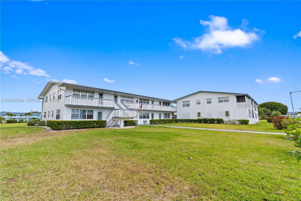 237 Camden J , Unit 237, West Palm Beach, FL 33417 Photo