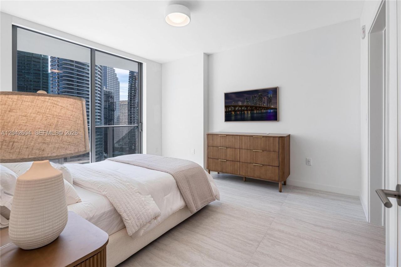 77 SE 5th St, Unit 3001, Miami, FL 33131 Photo