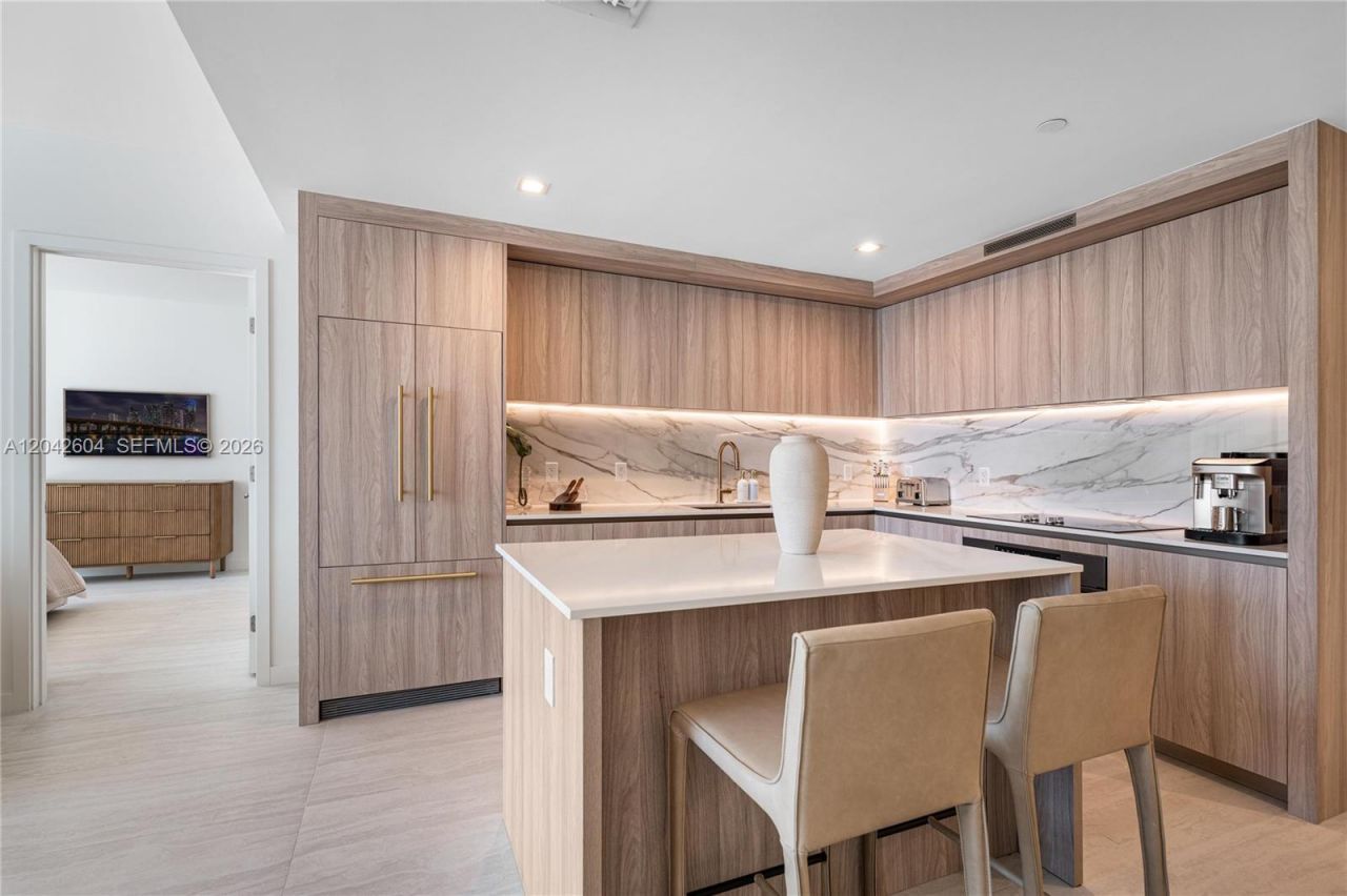 77 SE 5th St, Unit 3001, Miami, FL 33131 Photo