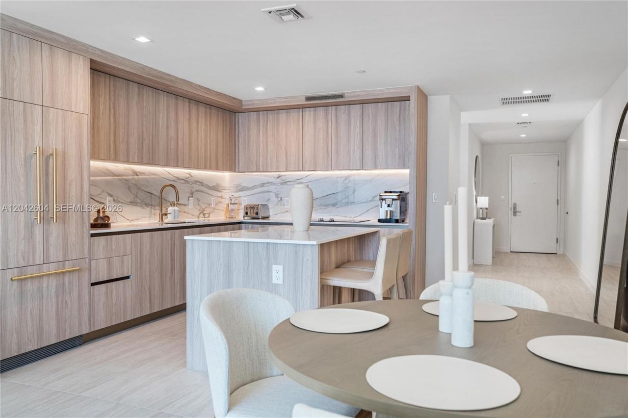 77 SE 5th St, Unit 3001, Miami, FL 33131 Photo