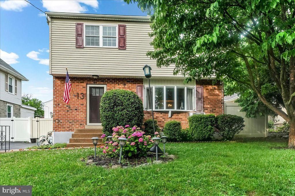 13 MCCORMICK AVENUE , RIDLEY PARK, PA 19078