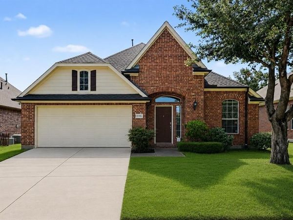 8586 Robertson Drive, Frisco, TX 75036