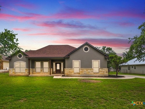 1211 MOSSY HOLLOW Drive , Spring Branch, TX 78070