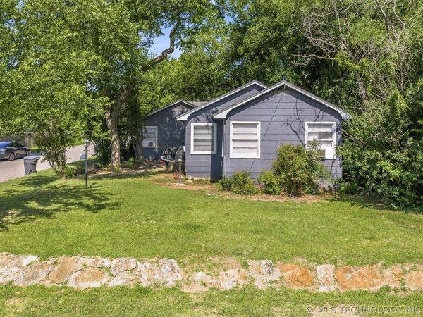 303 10th NW, Ardmore, OK 73401