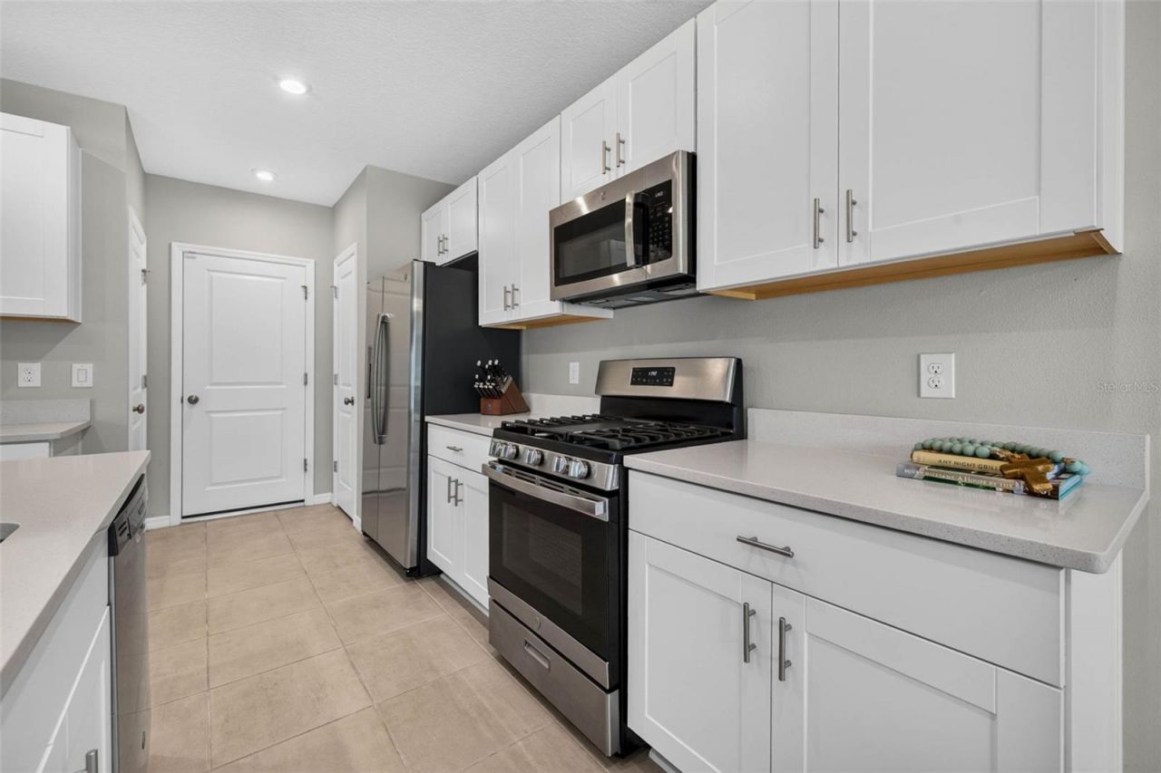 5951 Maidenstone Way, Palmetto, FL 34221 Photo