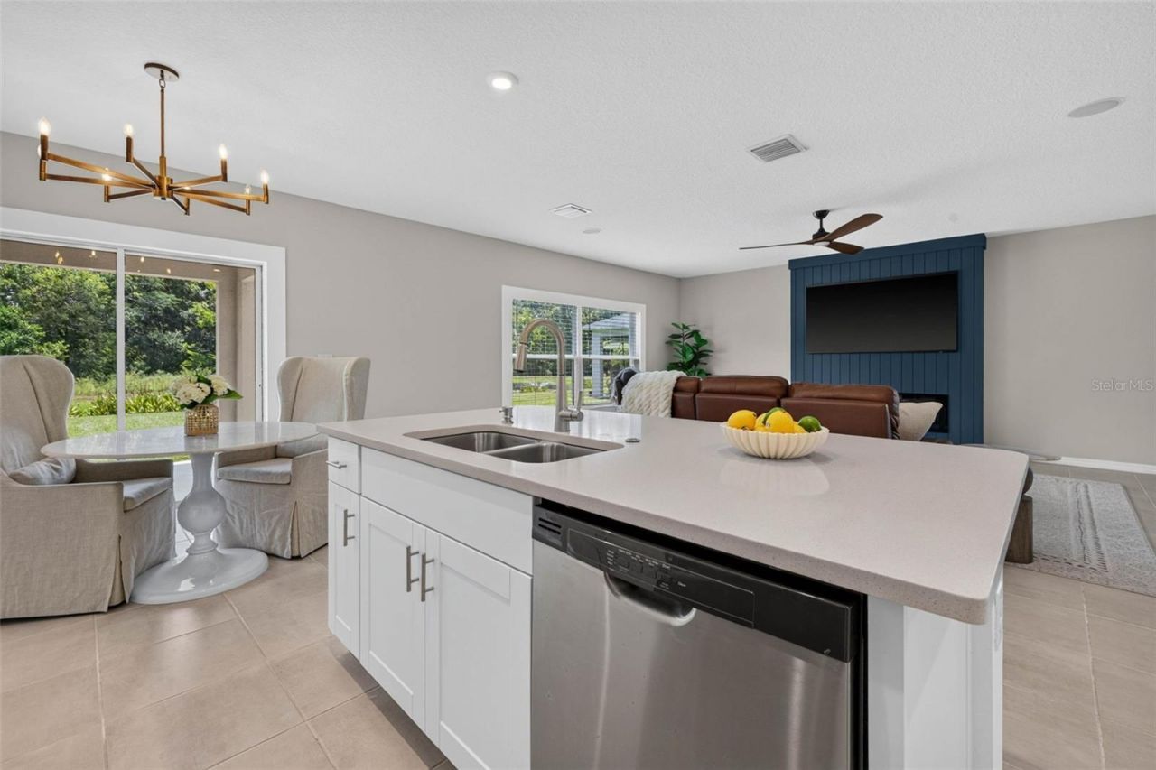 5951 Maidenstone Way, Palmetto, FL 34221 Photo