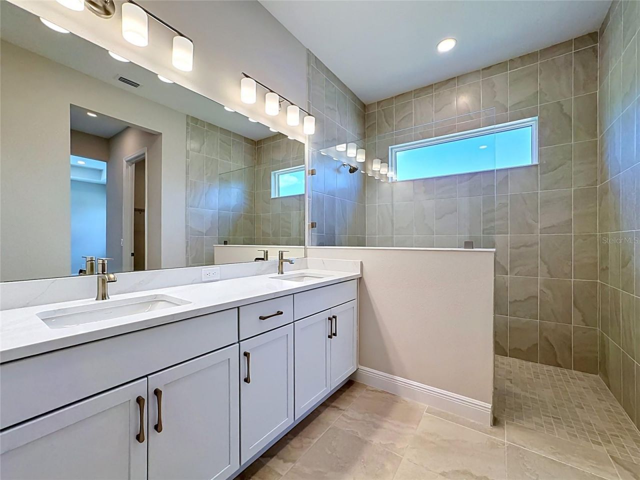 239 Monet Trail , Bradenton, FL 34212 Photo