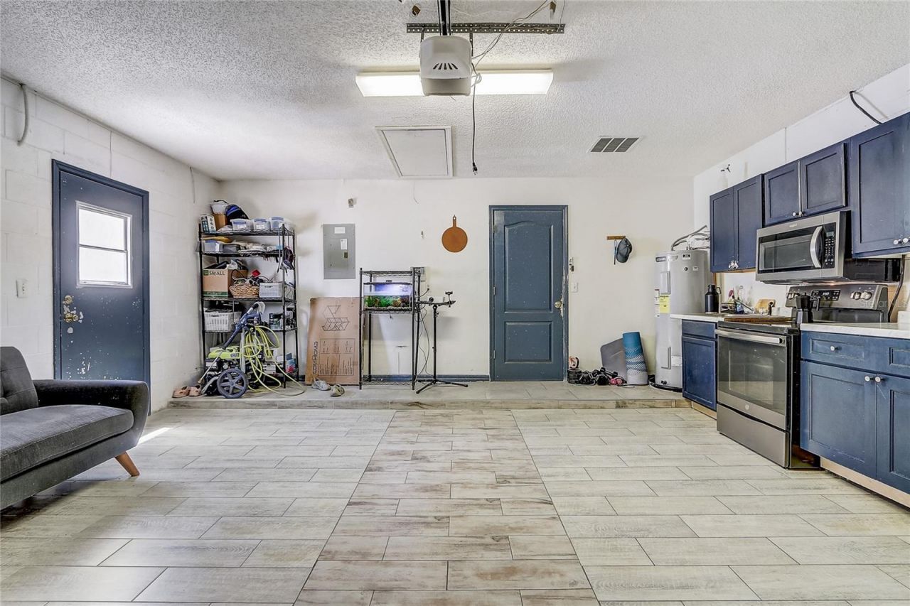 2191 Alclobe Circle , Ocoee, FL 34761 Photo