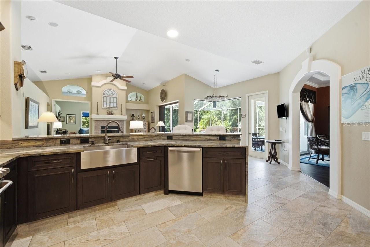 418 Pine Bluff Drive, Lutz, FL 33549 Photo