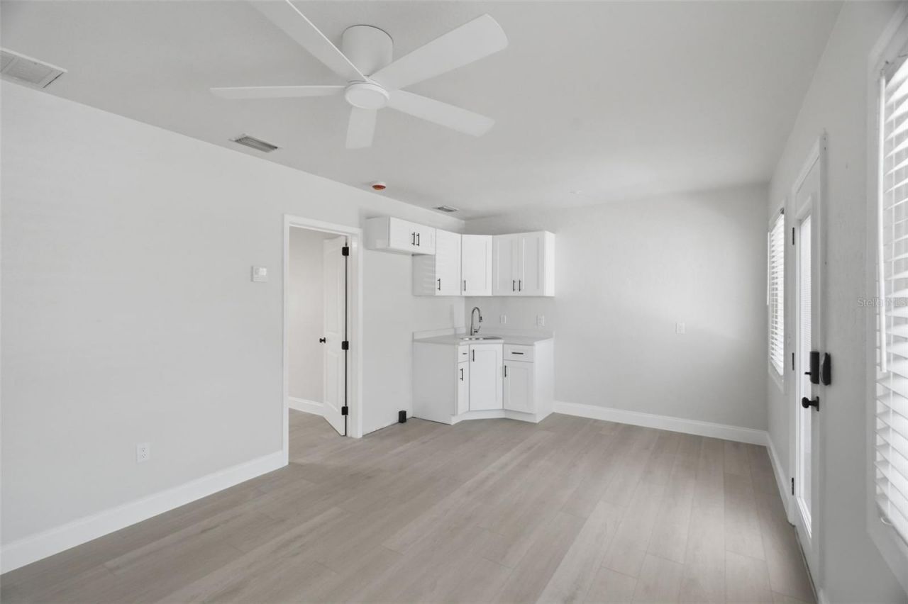 3101 Beach Boulevard S, Unit 1-5, Gulfport, FL 33707 Photo