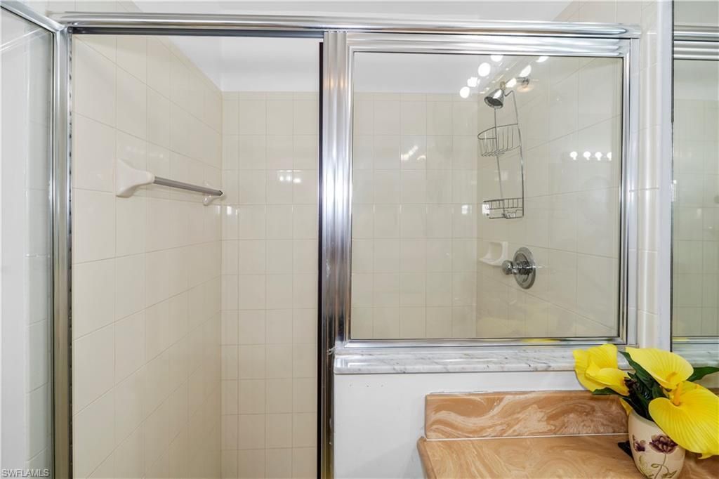 1405 Mariposa Cir, Unit 102, Naples, FL 34105 Photo