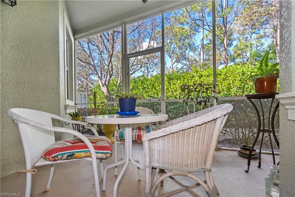 1405 Mariposa Cir, Unit 102, Naples, FL 34105 Photo