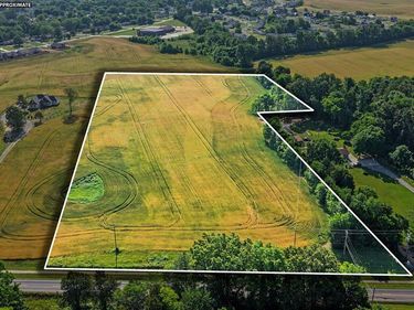 330 330 Pembroke Oak Grove Rd Road, Oak Grove, KY 42262