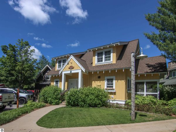 12388 Wintergreen Drive, Unit 317B, Thompsonville, MI 49683