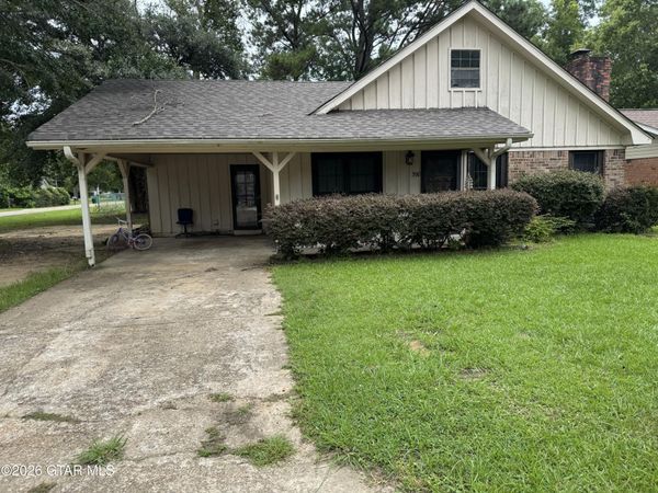 398 Long Drive, Columbus, MS 39702