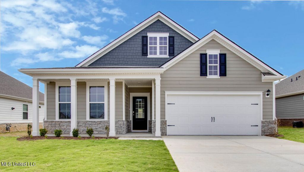 8383 Bankhead Drive, Olive Branch, MS 38654 Main Photo