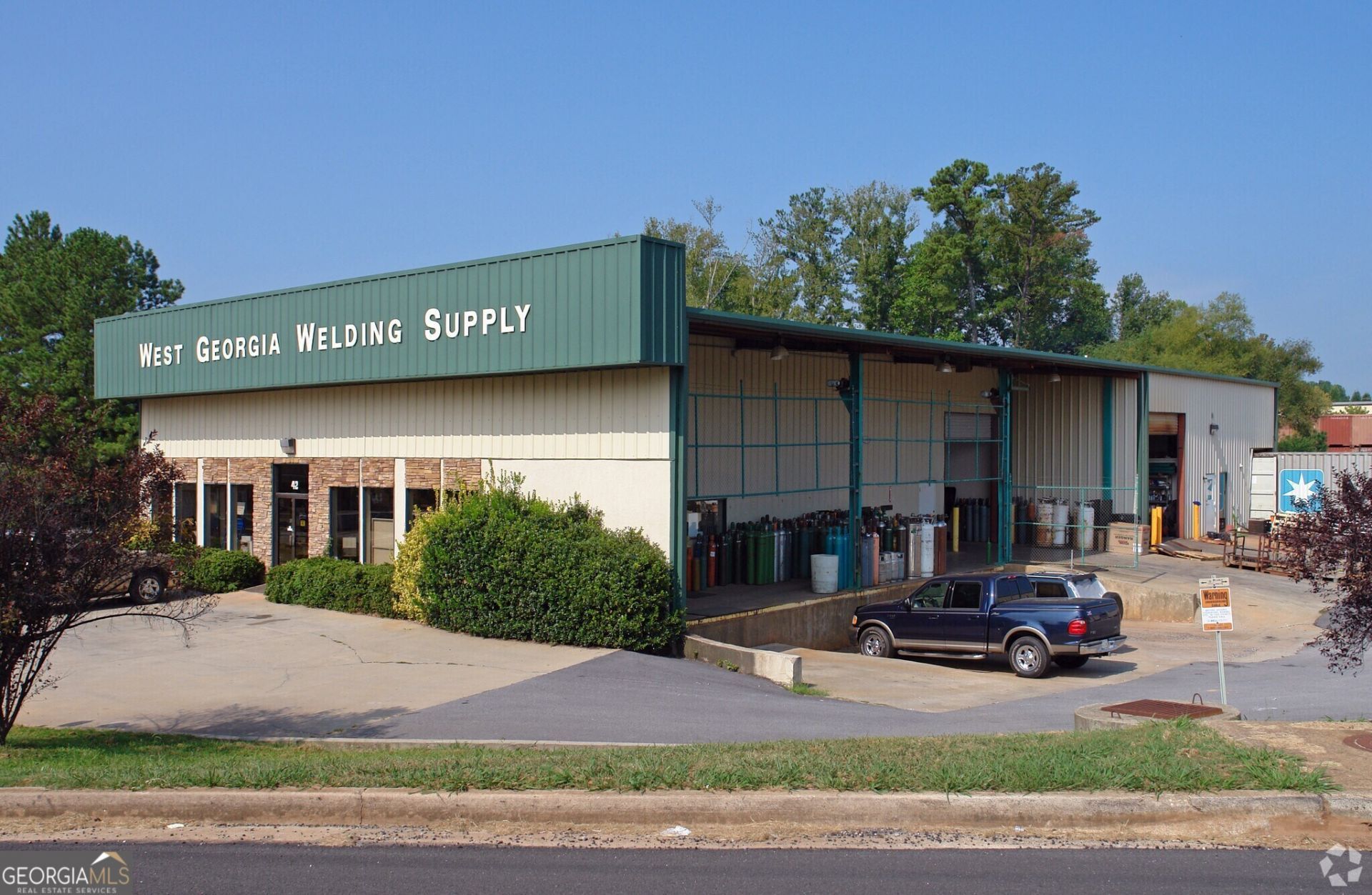 42 Werz Industrial Drive, Newnan, GA 30263 Main Photo