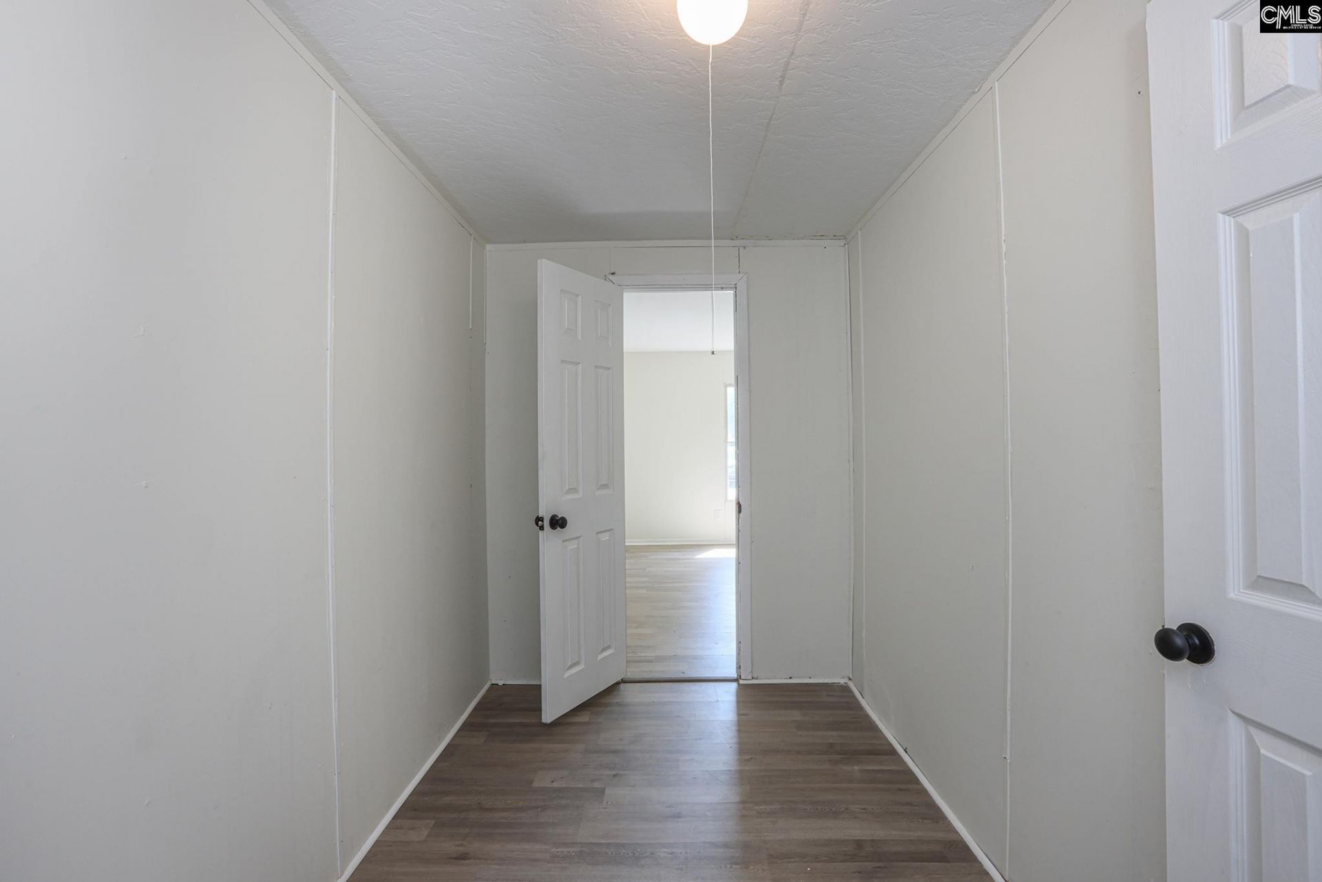 164 Joy Road Photo 11