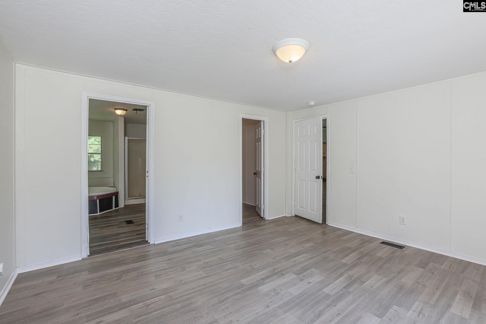 164 Joy Road Photo 14