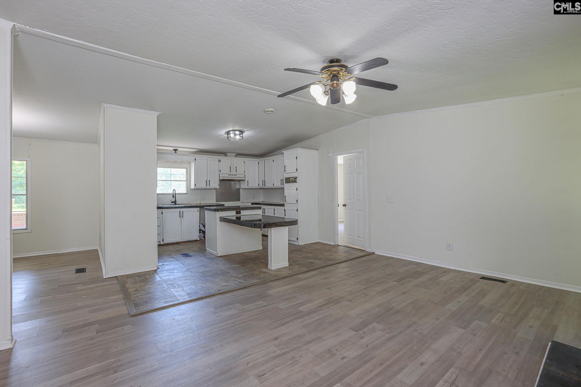 164 Joy Road Photo 22