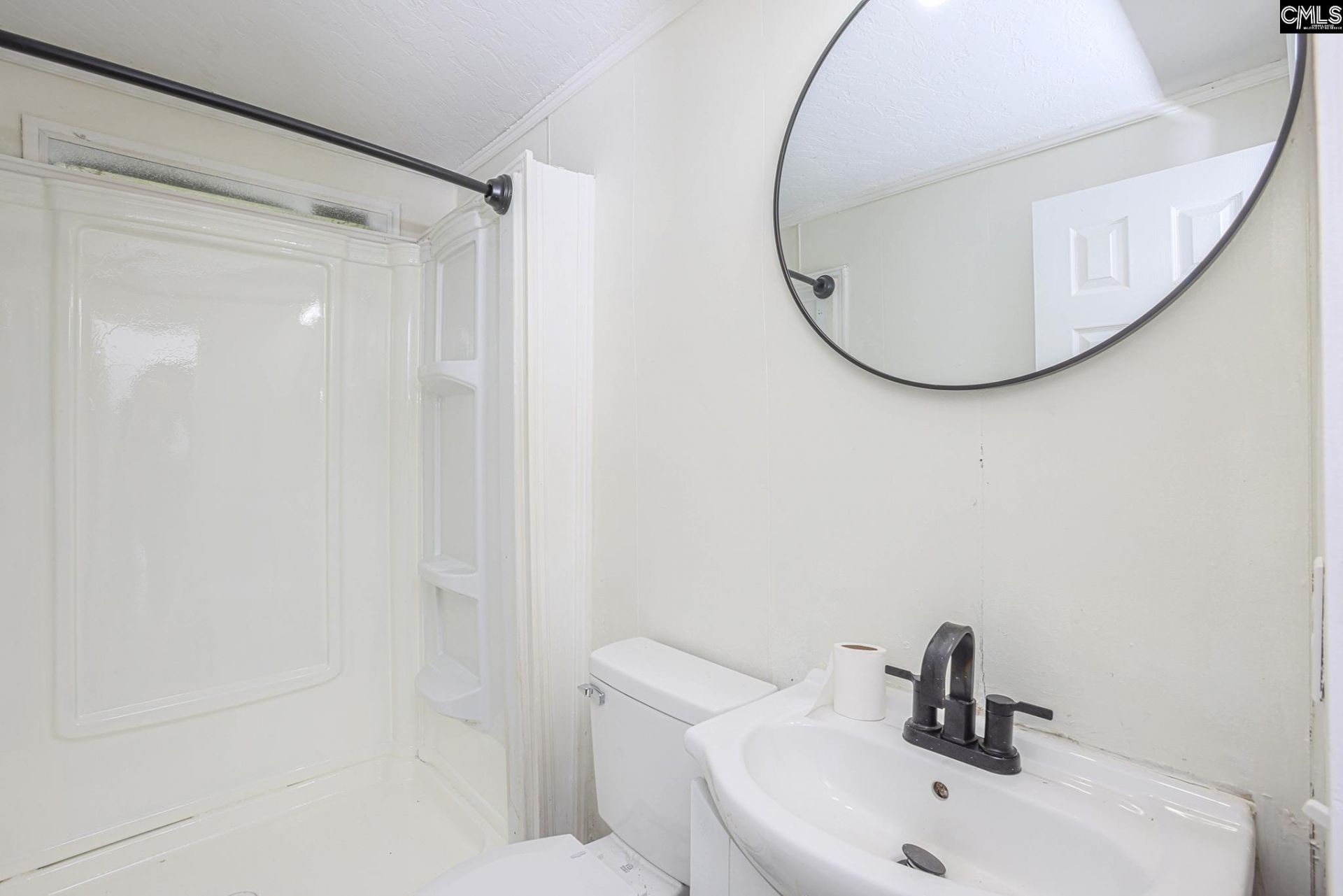 164 Joy Road Photo 33