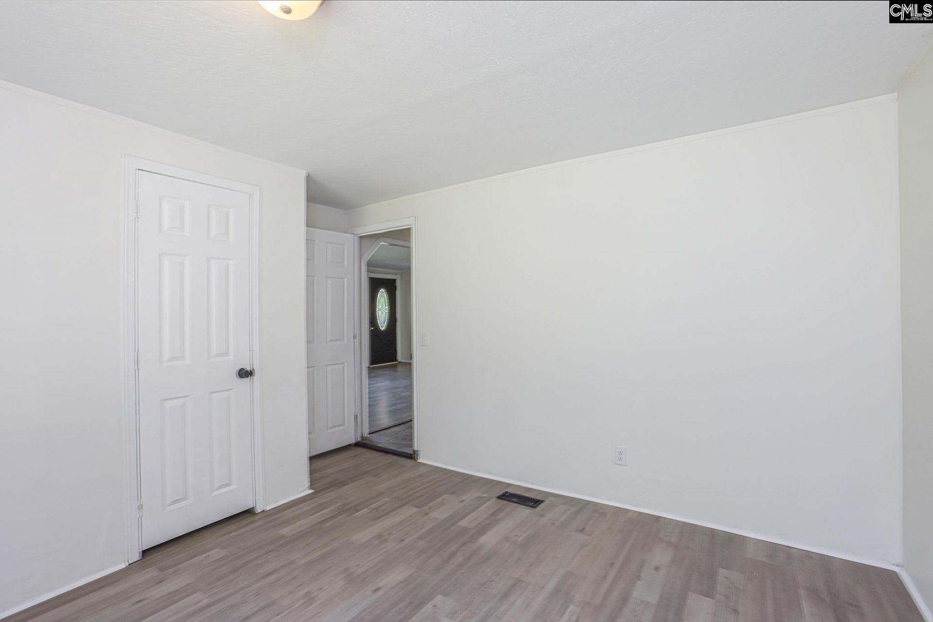 164 Joy Road Photo 34