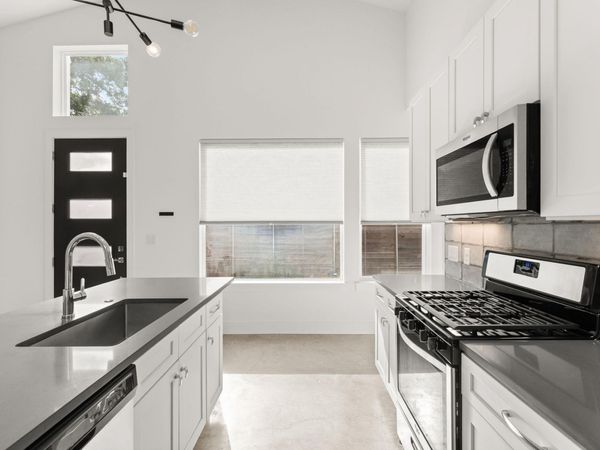 6201 Caddie ST, Unit 2, Austin, TX 78741