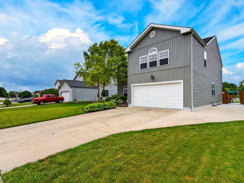 237 Cavanaugh Drive, Commercial Point, OH 43116 Photo 4