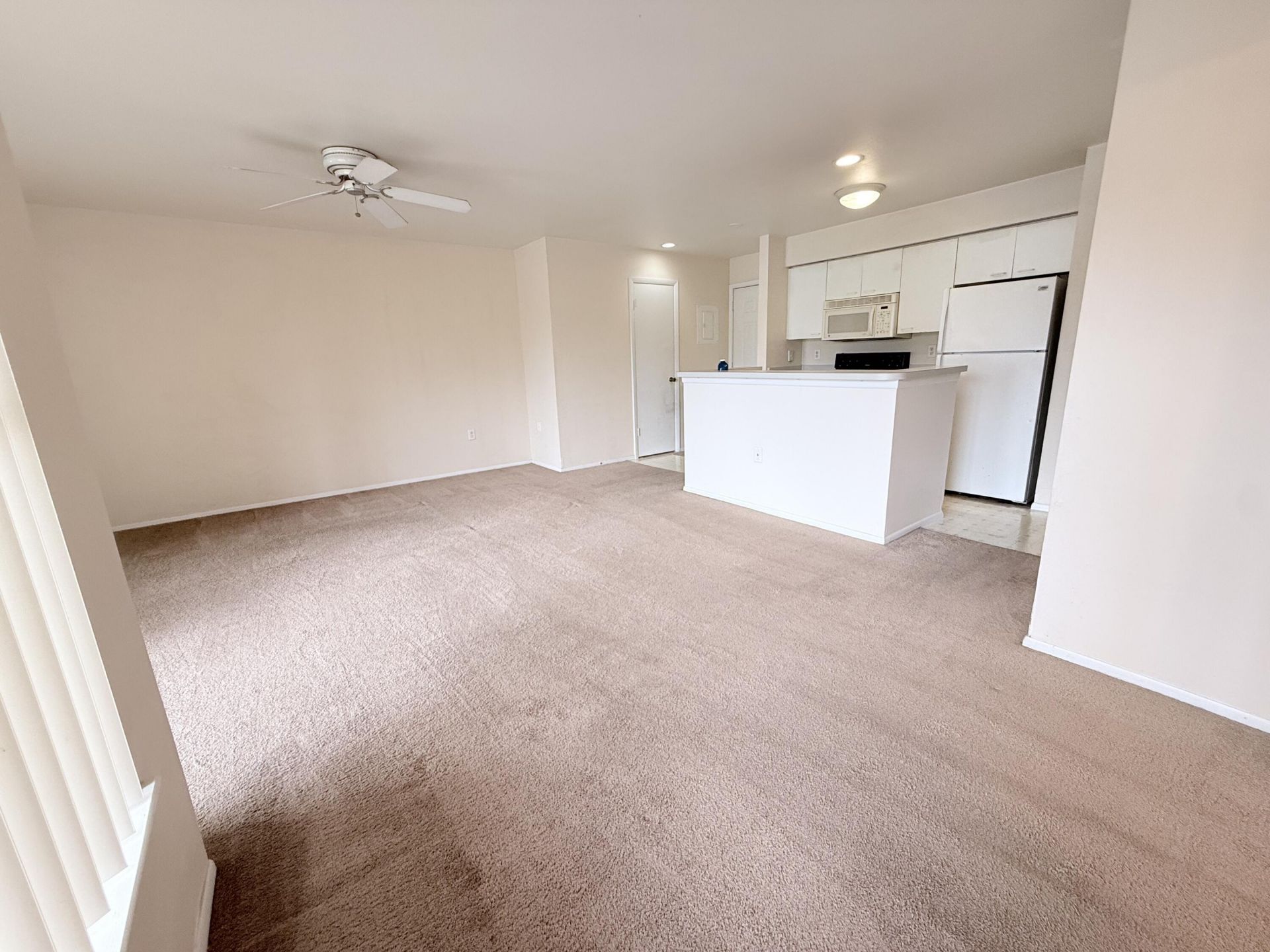 4799 Via Palm Lakes, Unit 1604, West Palm Beach, FL 33417 Photo