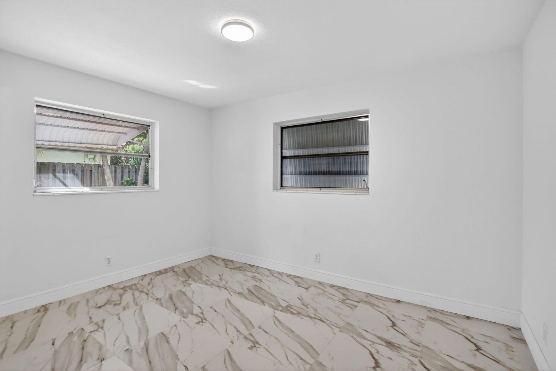 5731 NE 17th Terrace, Fort Lauderdale, FL 33334 Photo