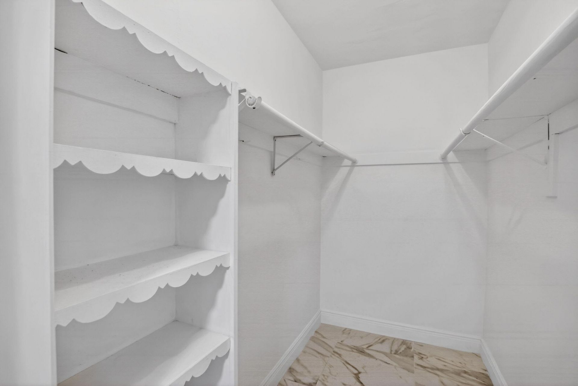 5731 NE 17th Terrace, Fort Lauderdale, FL 33334 Photo
