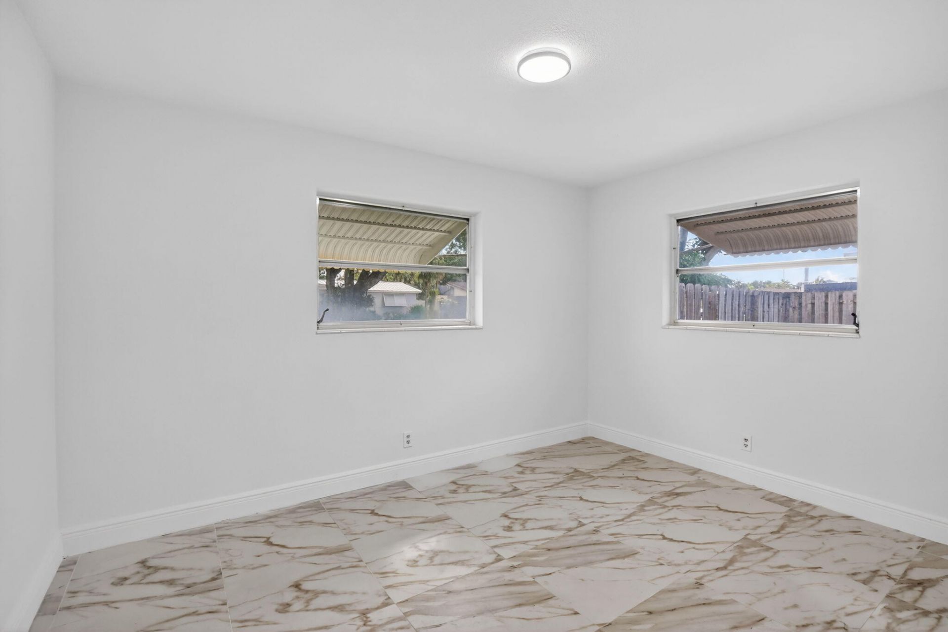 5731 NE 17th Terrace, Fort Lauderdale, FL 33334 Photo
