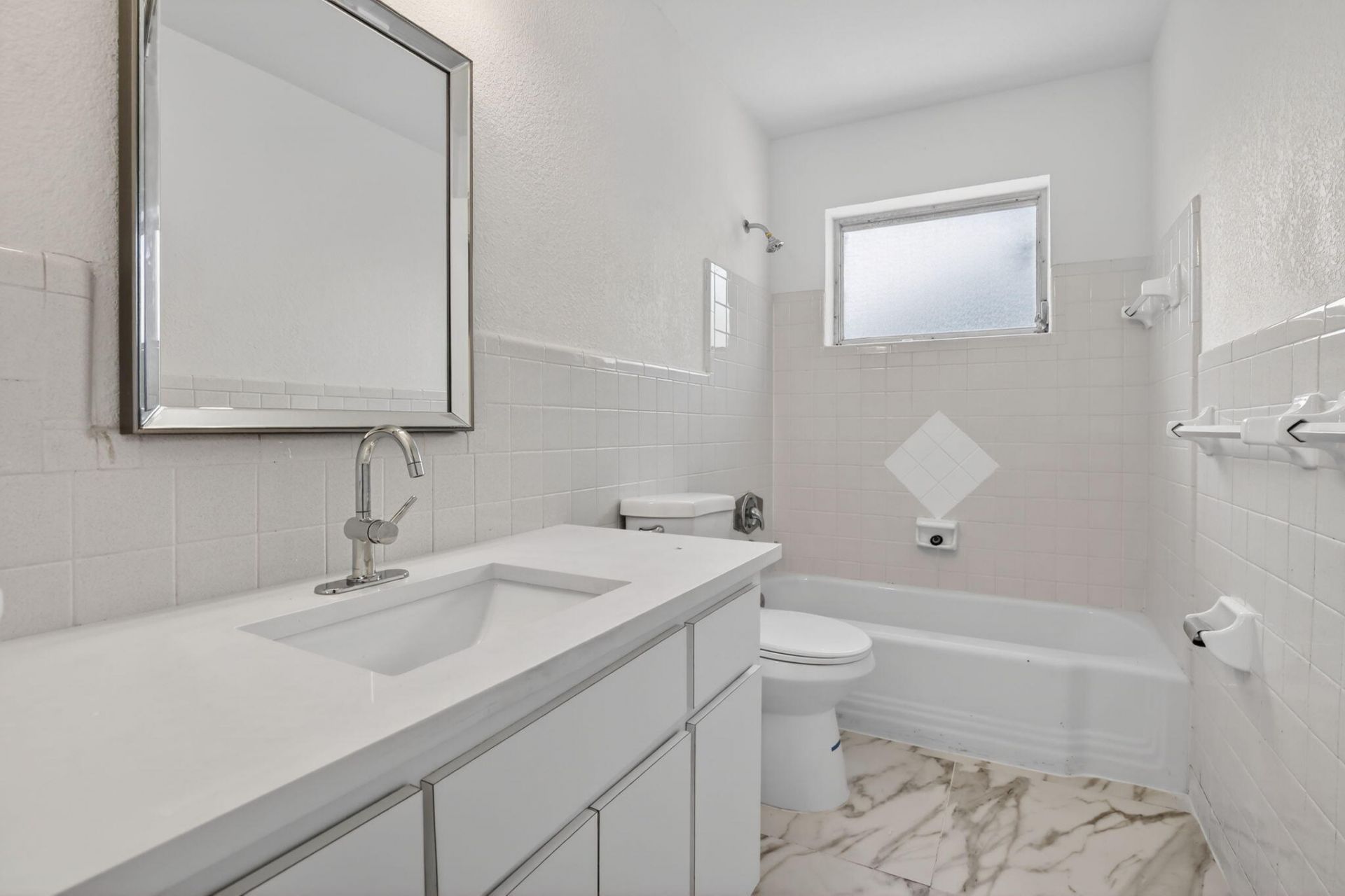 5731 NE 17th Terrace, Fort Lauderdale, FL 33334 Photo