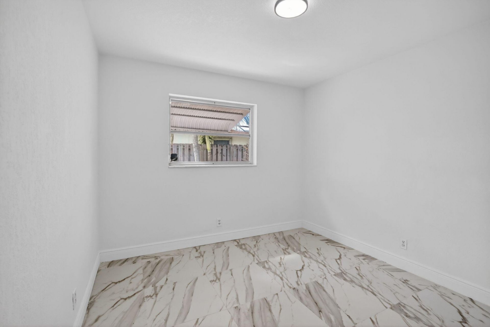 5731 NE 17th Terrace, Fort Lauderdale, FL 33334 Photo