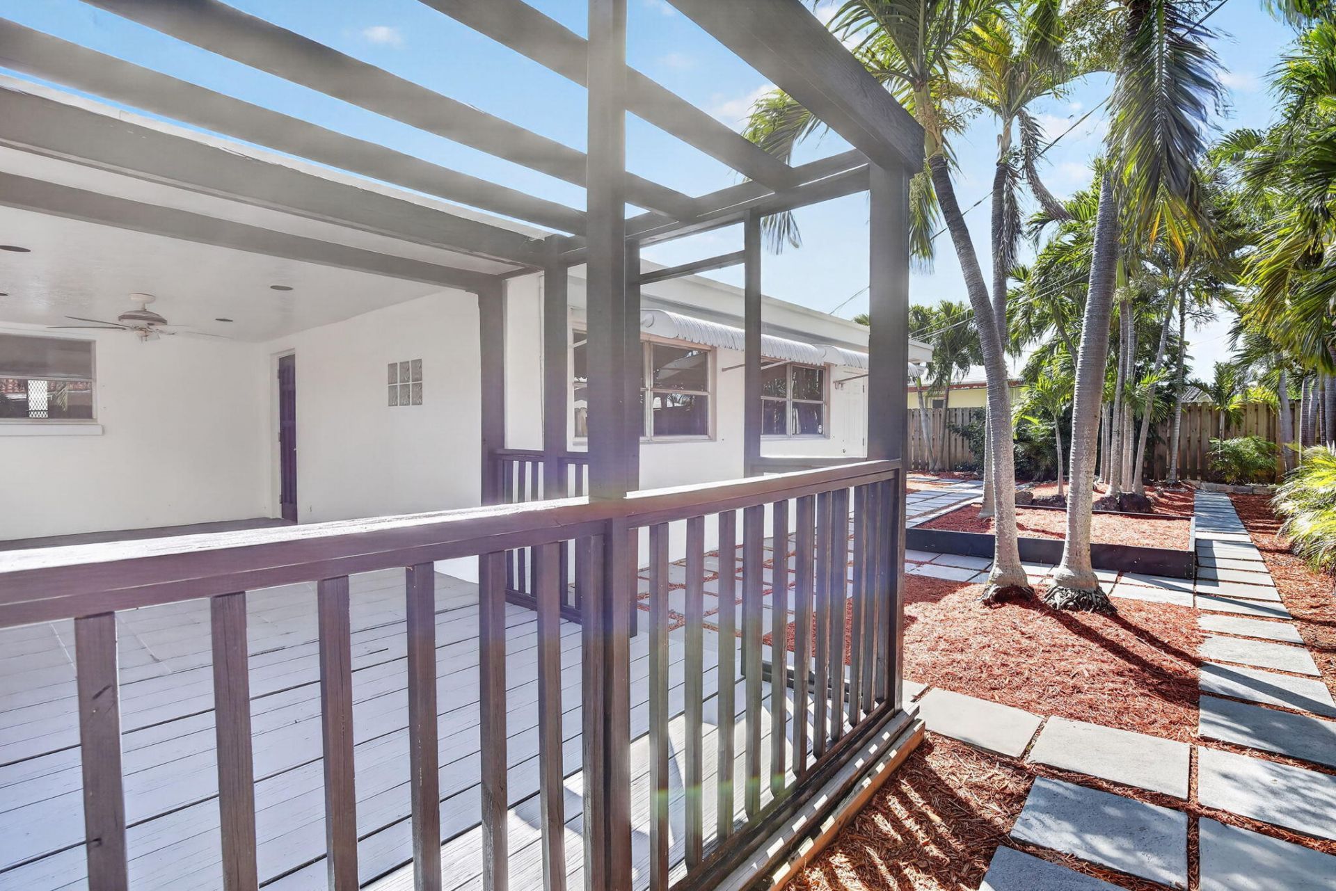 5731 NE 17th Terrace, Fort Lauderdale, FL 33334 Photo