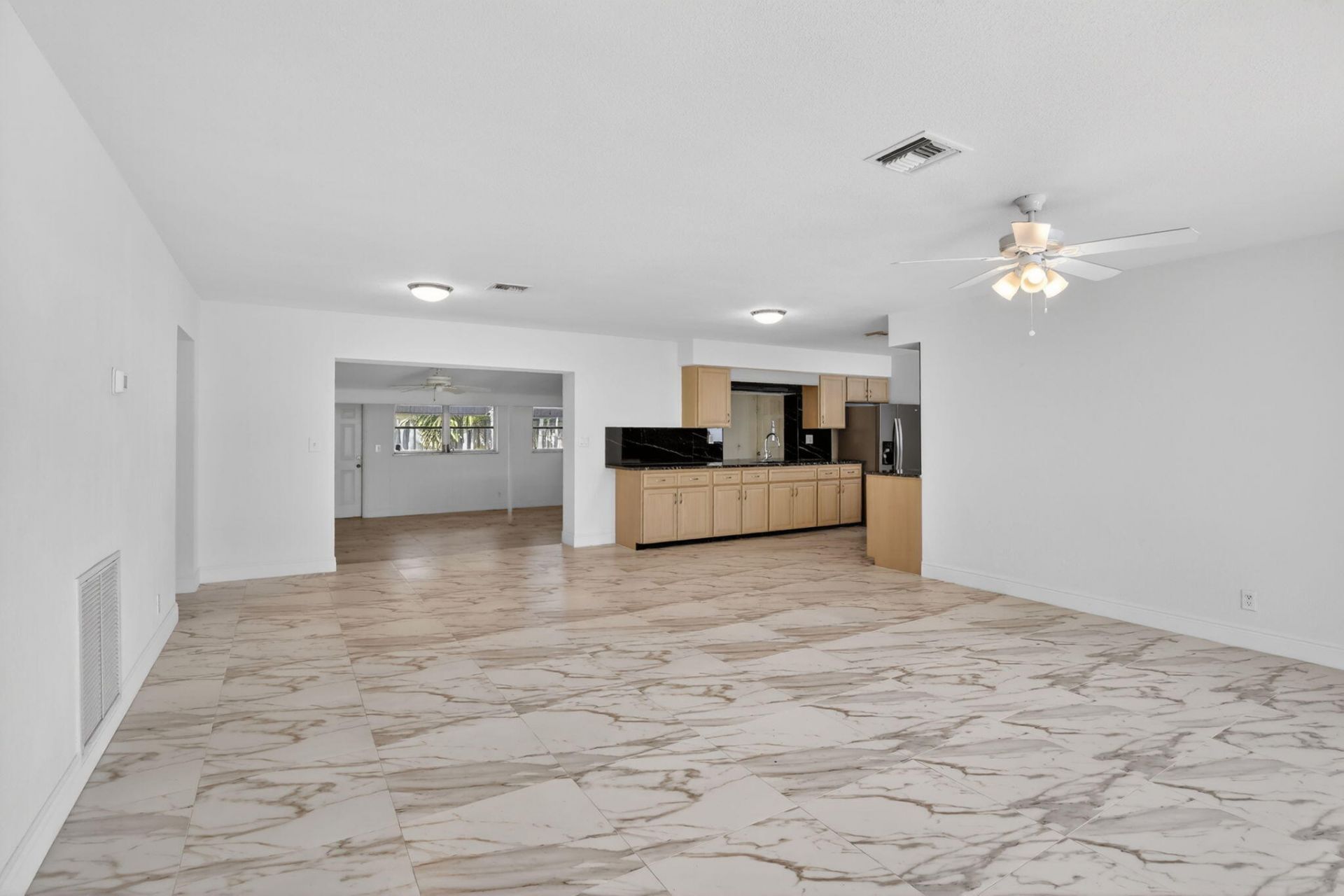 5731 NE 17th Terrace, Fort Lauderdale, FL 33334 Photo
