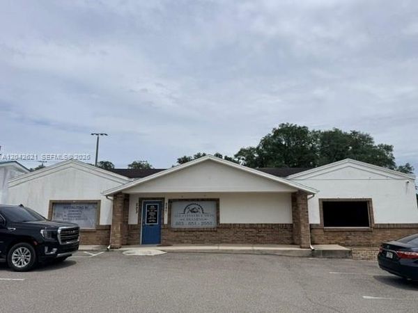 223 Commonwealth Ave SW , Polk City, FL 33868