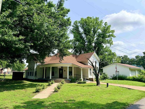 1101 Main Street, Pangburn, AR 72121