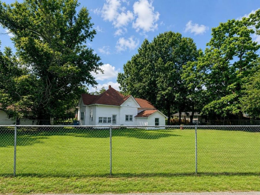 Property Image 37